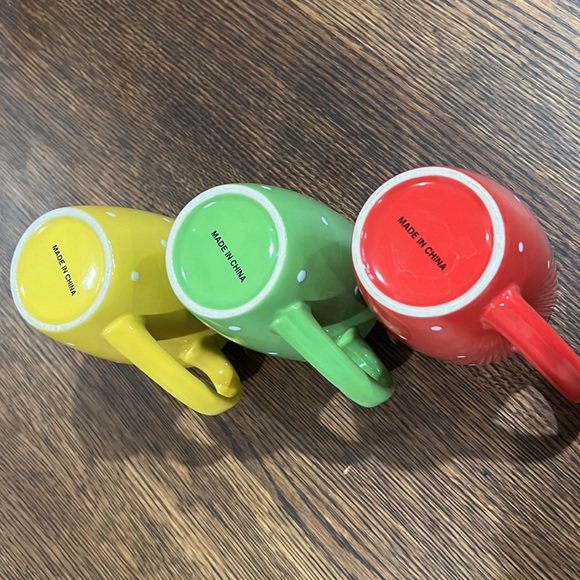 Polka Dot Mugs Set of 3 - Picture 5 of 5